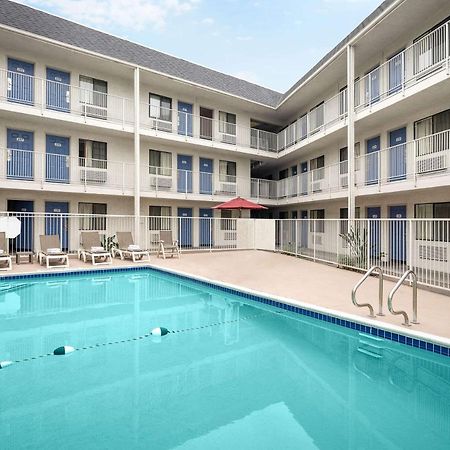Motel 6-Buena Park, Ca - Knotts Berry Farm - Disneyland מראה חיצוני תמונה
