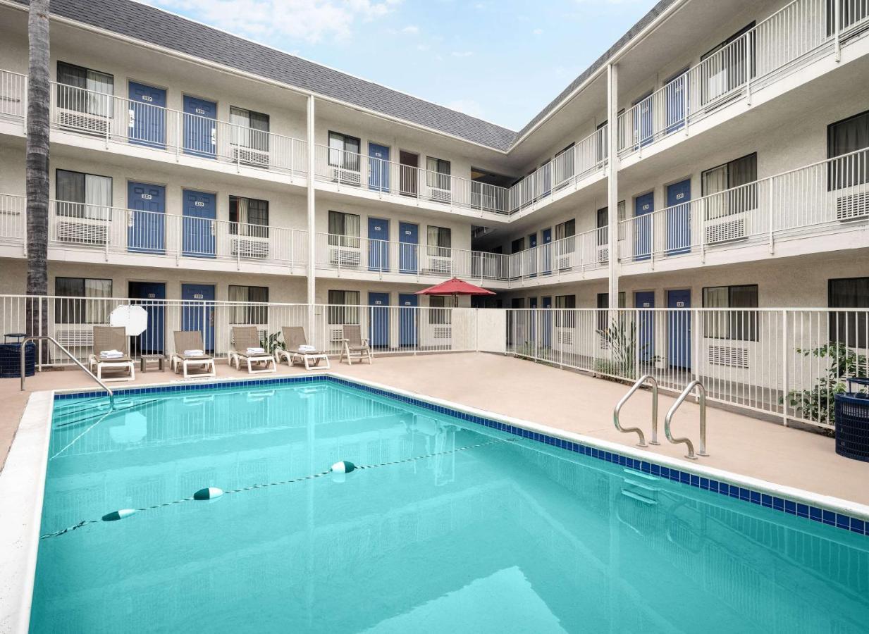 Motel 6-Buena Park, Ca - Knotts Berry Farm - Disneyland מראה חיצוני תמונה