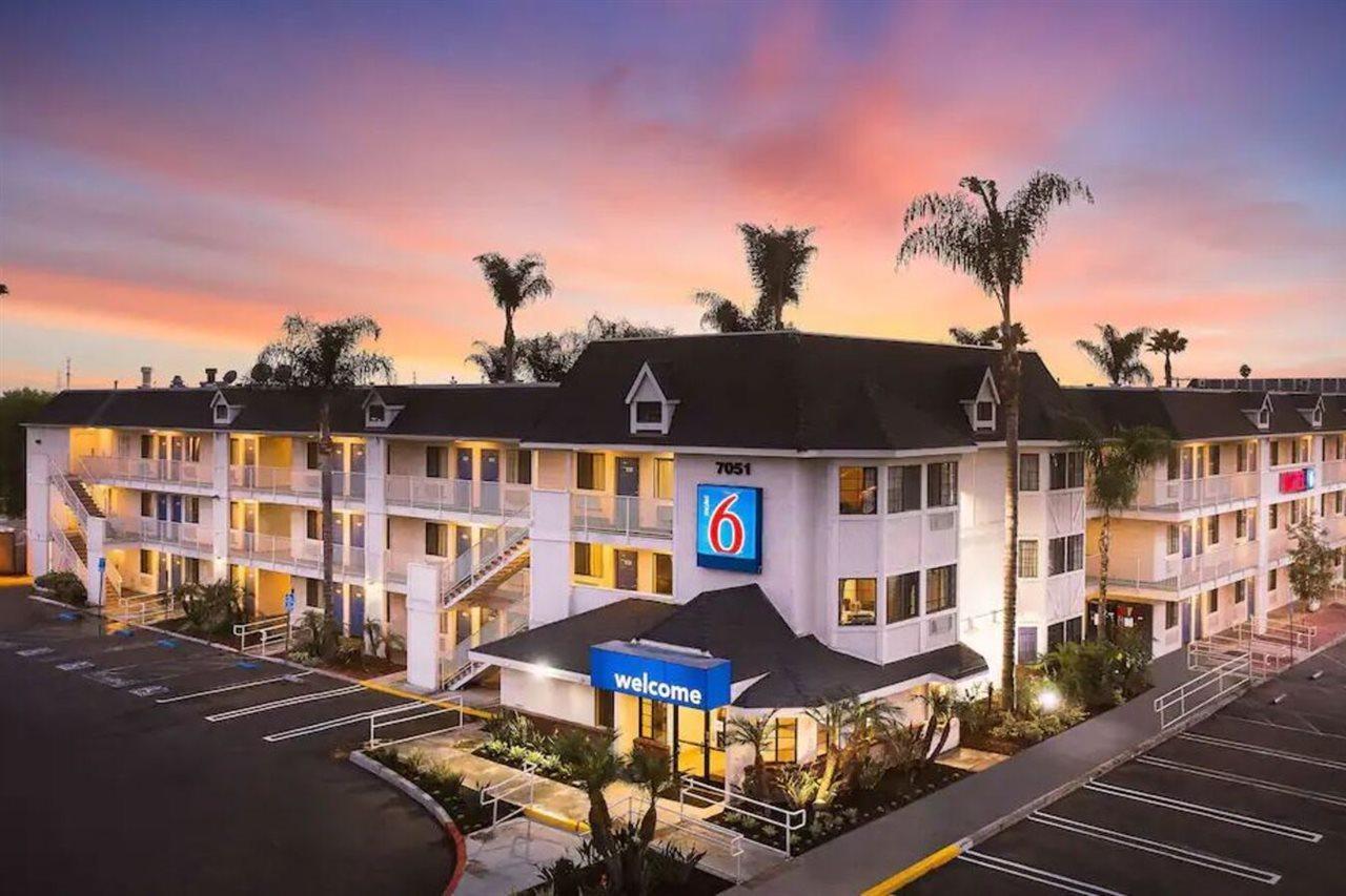 Motel 6-Buena Park, Ca - Knotts Berry Farm - Disneyland מראה חיצוני תמונה