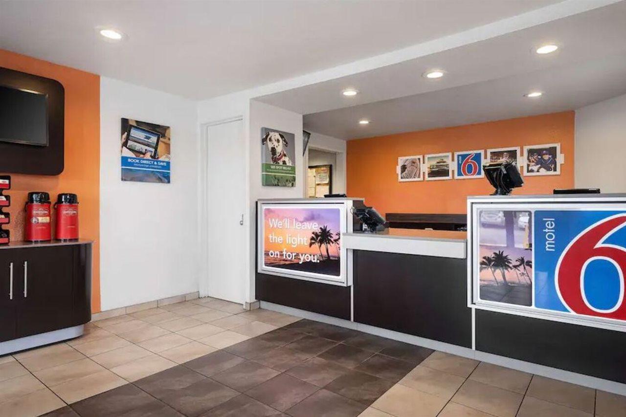 Motel 6-Buena Park, Ca - Knotts Berry Farm - Disneyland מראה חיצוני תמונה