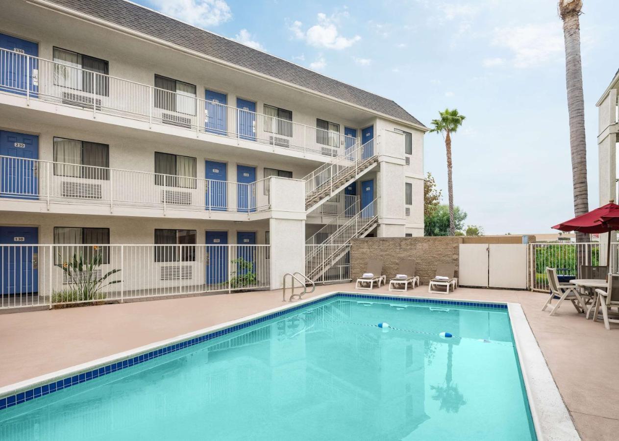 Motel 6-Buena Park, Ca - Knotts Berry Farm - Disneyland מראה חיצוני תמונה