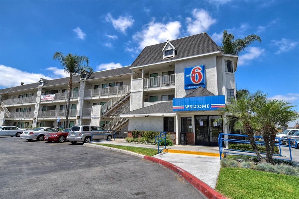 Motel 6-Buena Park, Ca - Knotts Berry Farm - Disneyland מראה חיצוני תמונה
